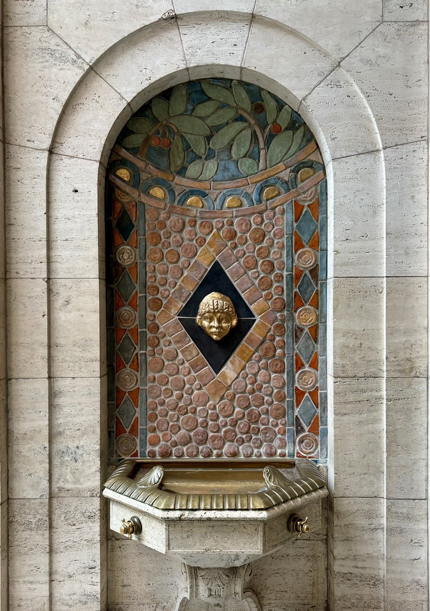 JoshLipnik's tweet image. What a gift Pewabic tile is to Detroit. And the fact they’re still around making tile for new buildings and working on renovations of buildings they worked on 100 years ago. A very rare thing.