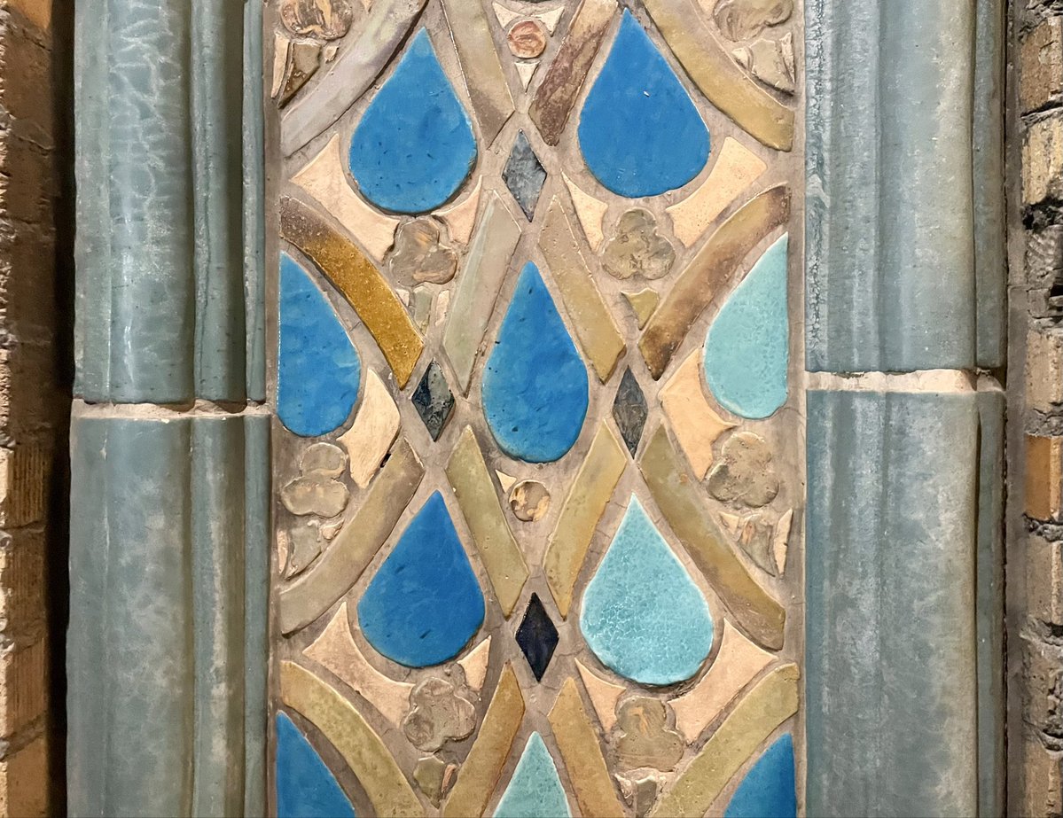 JoshLipnik's tweet image. What a gift Pewabic tile is to Detroit. And the fact they’re still around making tile for new buildings and working on renovations of buildings they worked on 100 years ago. A very rare thing.