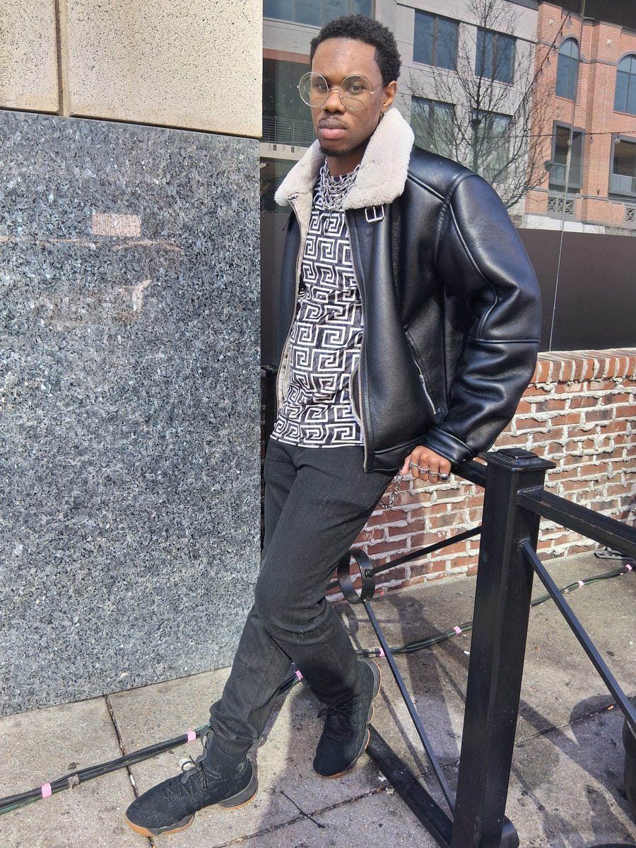 Malik_Nova96's tweet image. #Setlife #TVExtra #BackgroundActor