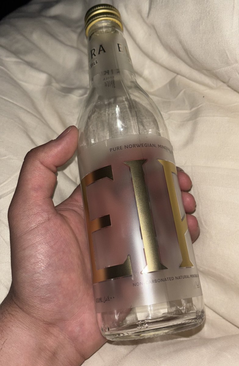 وليد العنزي tweet media