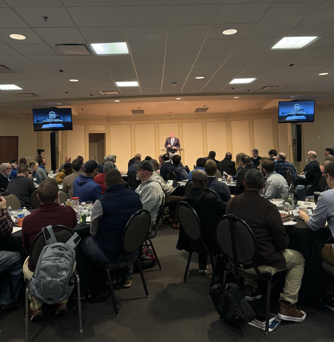 MBTS's tweet photo. Our #preachingandpreachers workshop is underway!

Here's our speaker lineup for today:

🔥 "Why Christ-Centered Preaching?" with @hbcharlesjr
🔥 "Strategies for Christ-Centered Preaching" with @jasonkeithallen
🔥 "Common Mistakes and Challenges in Christ-Centered Preaching" with @hbcharlesjr