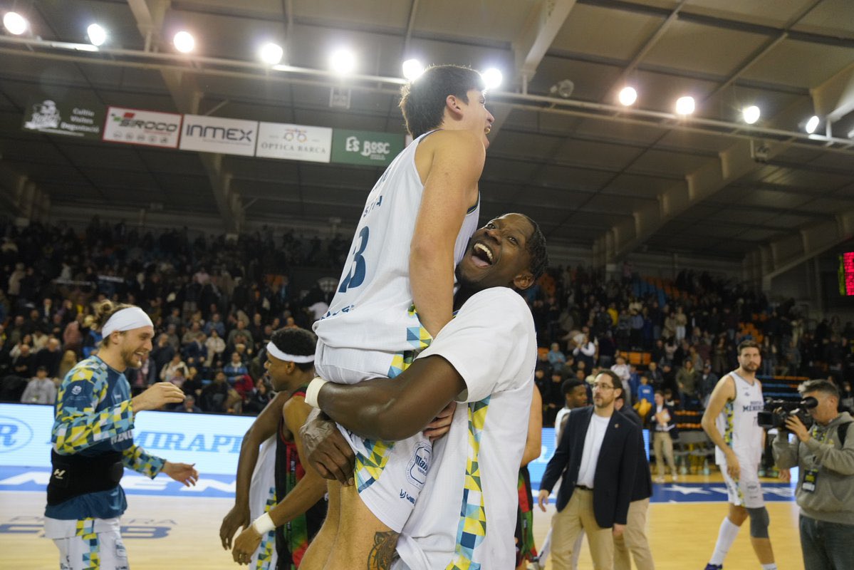 Pau Cobo tweet media