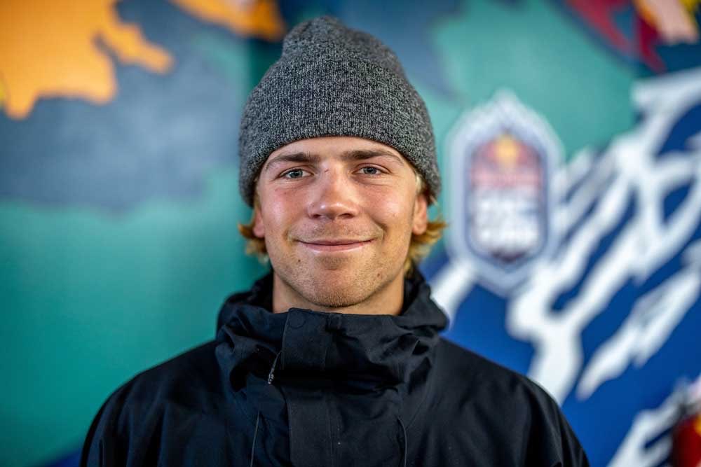 DisavowTrump20's tweet image. 🚨NEW: Team USA Olympic skier Hunter Hess responds to Trump calling him a loser: “I love my country….One of the many things that makes this country so amazing is that we have the right and the freedom to point that out.”

RETWEET if you stand with Hess against Trump!