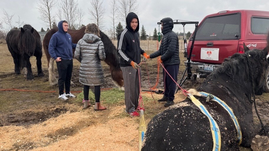 Our football team have dedicated their off season to participating in community service activities across the Inland Northwest. Each position group will be volunteering at a community service event every month until the school year ends.