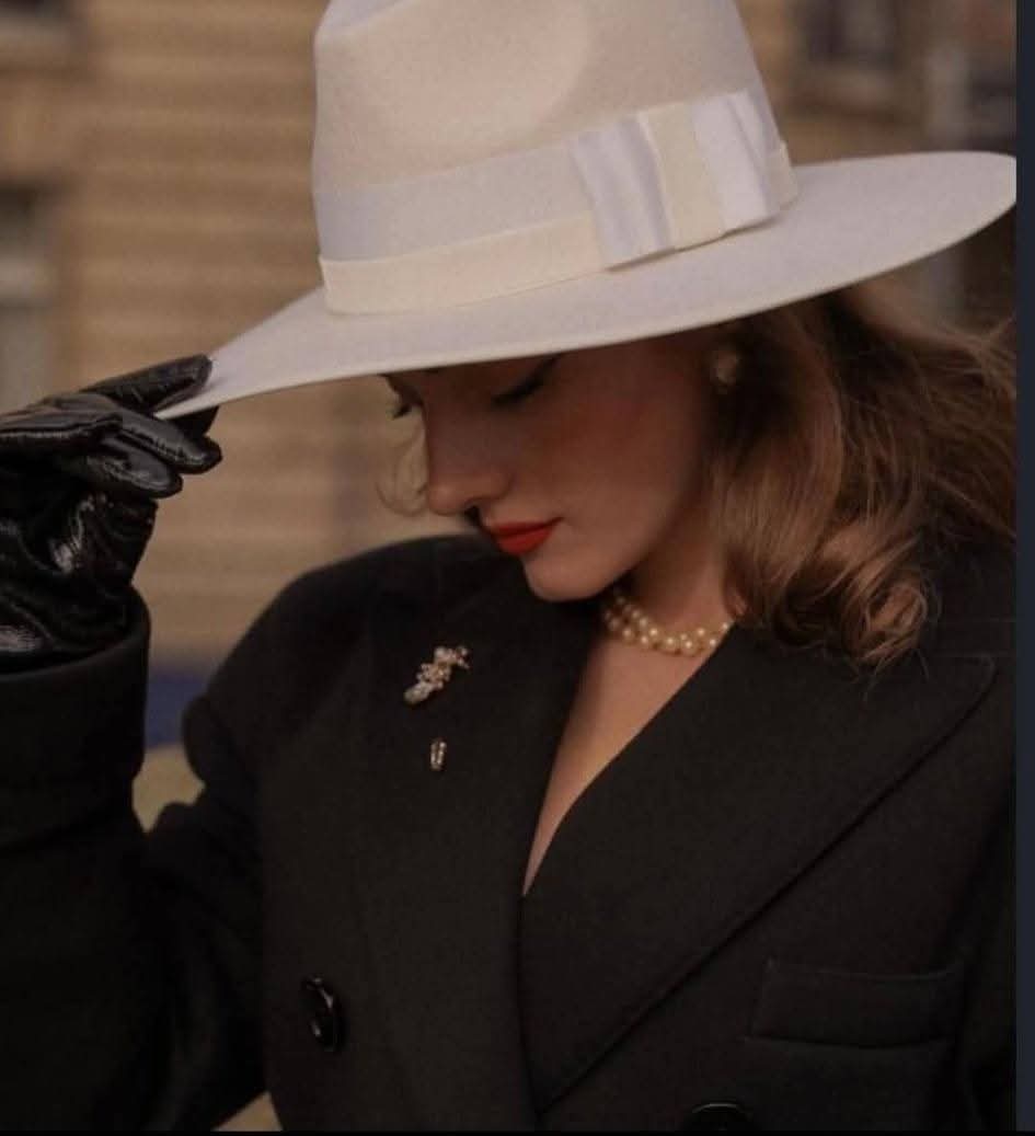 ℳᎯℒᎯᏦ tweet media