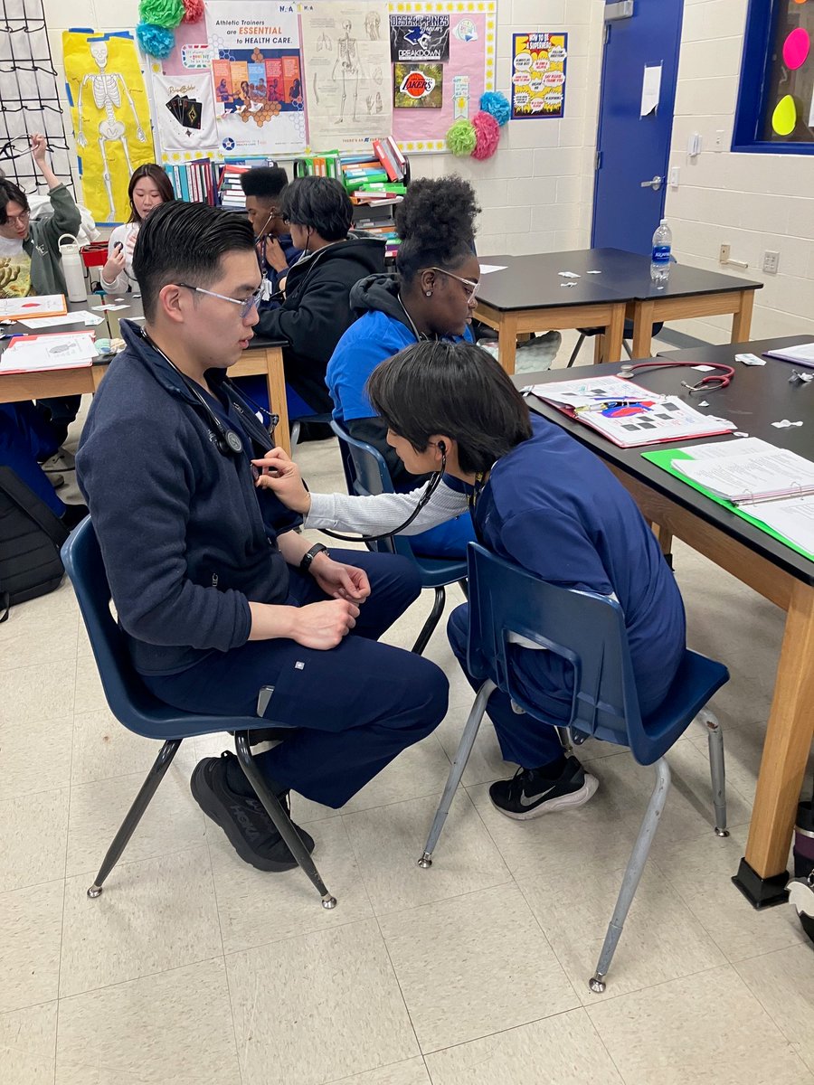 Desert Pines Magnet tweet media