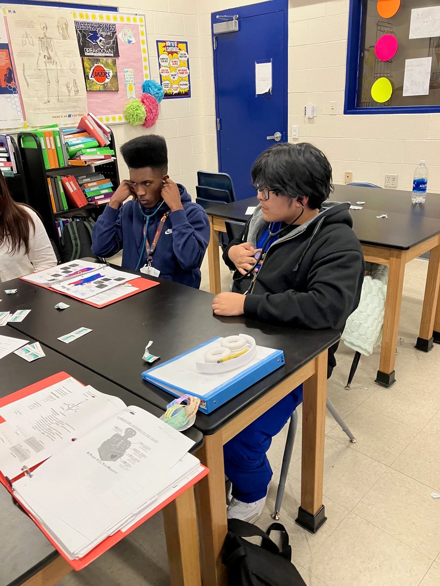 Desert Pines Magnet tweet media