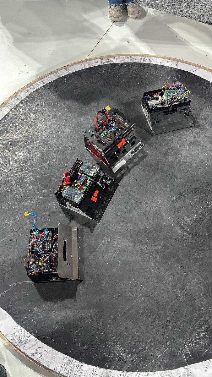 م.زِياد عِمرَان tweet media