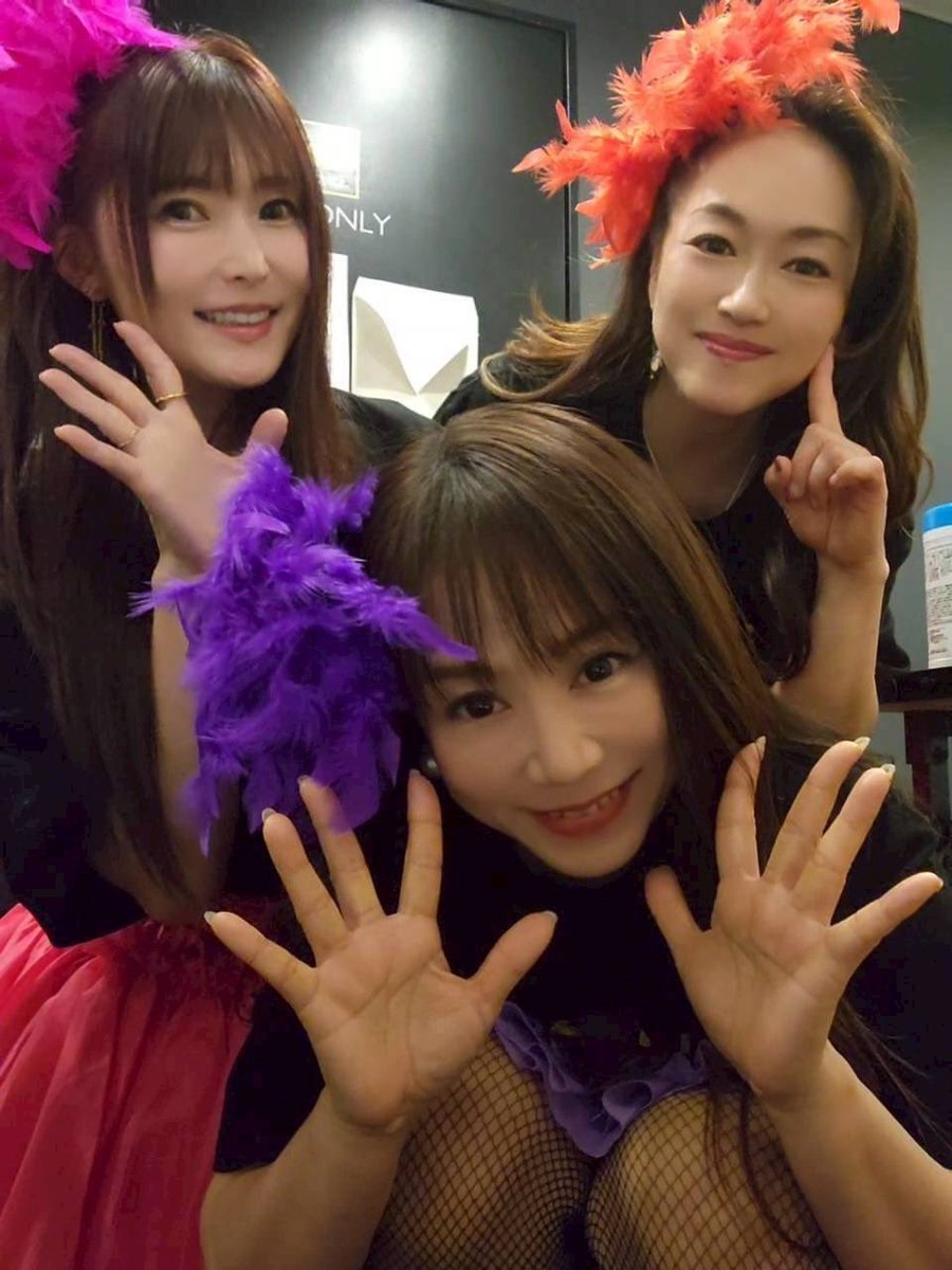 BUZZ NEXT CONCERT 2026
無事終わりました！
4曲コーラスをさせていただき、
ひとりTPDの Liveより緊張しましたが
知ってるお顔を見つけることができて心強かったです❤️‍🔥きてくれてありがとう🥰
