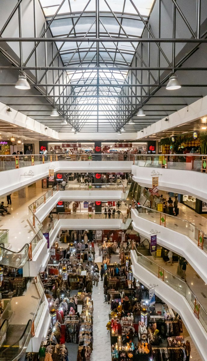 AxioRyx's tweet photo. AxioRyx serves retail, campuses, airports, and critical infrastructure with modular AI products for theft prevention, active shooter detection, counter-drone defense, and perimeter security. #SafeSchools #SaferRetail #SmarterRetail #RetailSecurity #SaferandSmarter #HotelSecurity https://t.co/y4mYb2rTSS