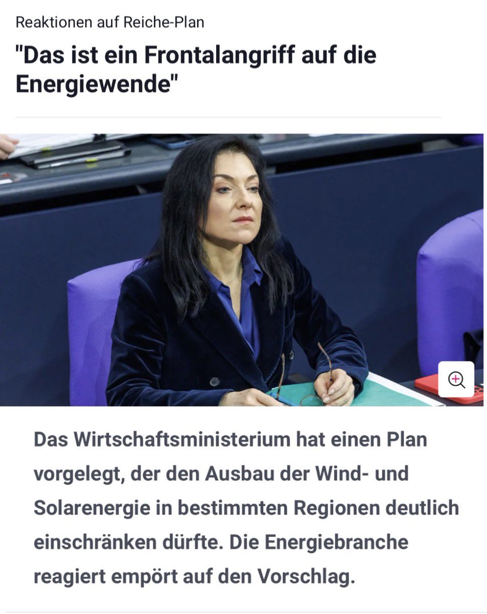 micha_bloss's tweet photo. Wer als Wirtschaftsministerin Wind und Solar unwirtschaftlich macht, nimmt die Abnahme der Erneuerbaren nicht nur in Kauf, sondern führt sie aktiv herbei. 

Reiches Netzpaket ist kein Reformentwurf, es ist ein Frontalangriff auf die Energiewende. https://t.co/gc3cSNNOga