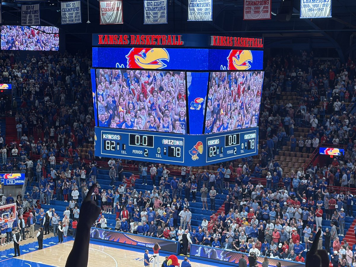 Neff_RxKU's tweet photo. @KUAthletics https://t.co/7yPgarFrXX