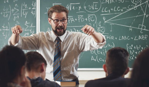 winnerbb2's tweet image. एउटा विद्यार्थी १ घण्टा लगाएर हिसाब एकै पटकमै मिलाउँछ । ✍️
त्यही कक्षाको अर्को विद्यार्थी त्यही हिसाब ४ पटक बिगारेर ५औ पटकमा ४५ मिनेटभित्रै मिलाउँछ । 

भने, यसलाई कसरी बुझ्ने ? 🤔
#intelligence #valueoftime #learnfrommistakes