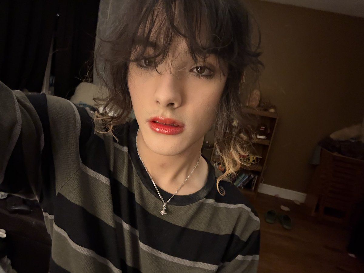 🌸Serfboard🌸 #sbg 🏳️⚧️ tweet media