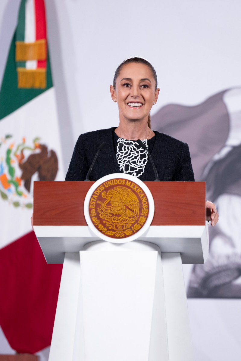 daniel_ser's tweet image. En Izcalli, estamos en sintonía con los resultados en el combate al delito de homicidio en nuestro país y nuestra entidad.👮🏻‍♀️📊

Hoy, en la Conferencia del Pueblo de la Presidenta @Claudiashein, la titular del Secretariado Ejecutivo del Sistema Nacional de Seguridad Pública…