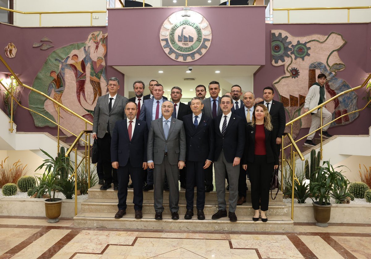 İl Milli Eğitim Müdürümüz Emre Çalışkan, Denizli Valisi Yavuz Selim Köşger başkanlığında gerçekleştirilen İl İstihdam ve Mesleki Eğitim Kurulu Toplantısına katıldı.

<a href="/emre_caliskan/">Emre Çalışkan</a> 
<a href="/Yusuf__Tekin/">Yusuf Tekin</a> 
<a href="/tcmeb/">Millî Eğitim Bakanlığı</a>