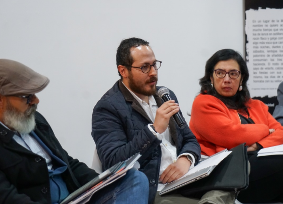 UIDE's tweet photo. Nuestro director del #IRLAB, @SCarrancoP participó como panelista en Venezuela Post 3-E, un conversatorio impulsado por @IAENUniversidad que discutió soberanía y reordenamiento hemisférico. Fortalecemos la presencia docente en foros estratégicos.
Conoce➕ https://t.co/Yz68VkLYlD https://t.co/21cuUZyweO