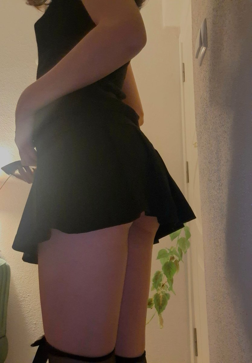 bratliyorum's tweet image. girlll istedigimi giyinirmmm erkekler bi susun