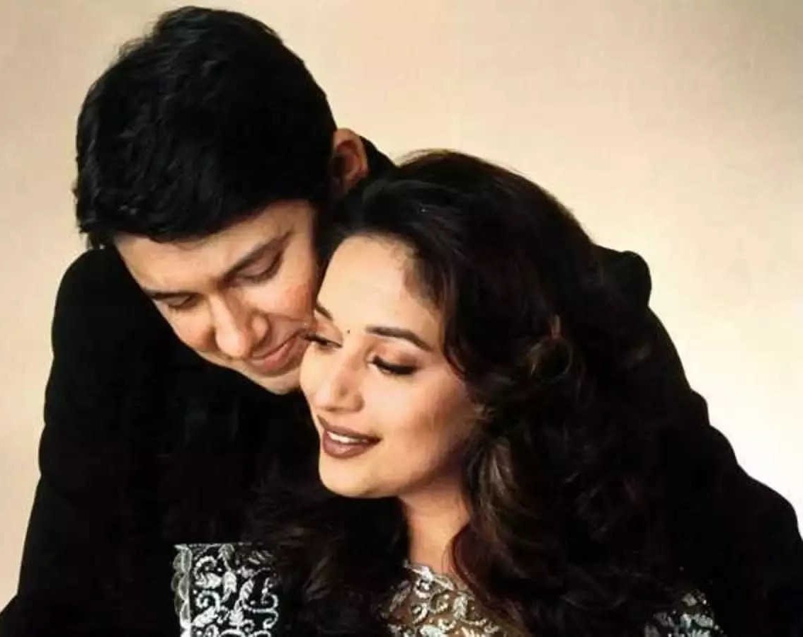 SoSweetMadhuriJi 😘🤗❤🌹 tweet media