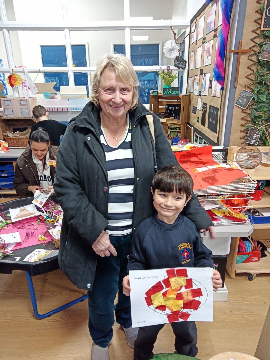 Miss Taylor tweet media