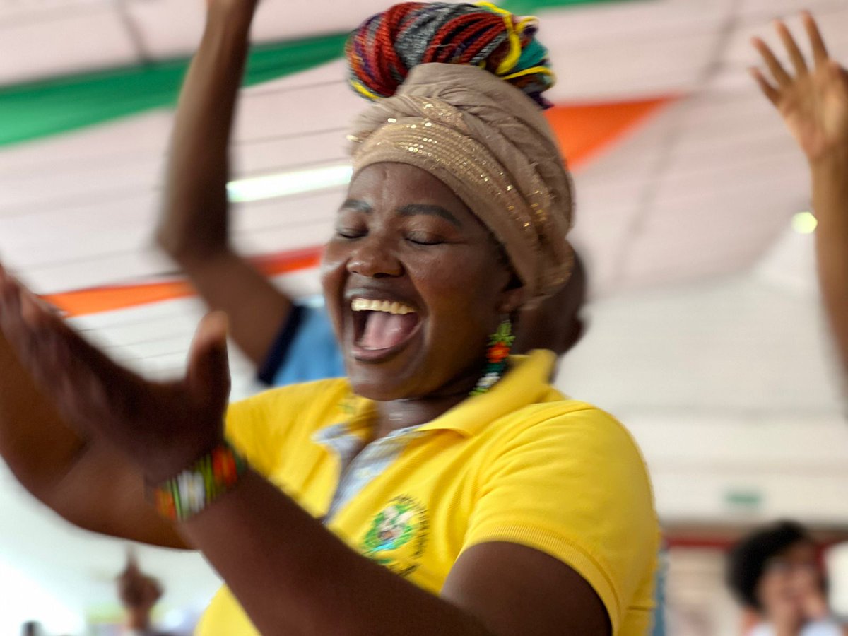 Red Adelco tweet media