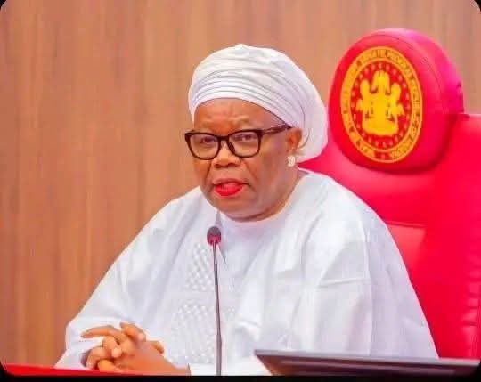ChiefEdisemi's tweet photo. @firstladyship Mrs Akpabio, wife of Tinubu https://t.co/YFmRrlcJ5q