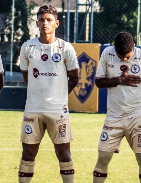 ellospollones's tweet image. Armado para la batalla!