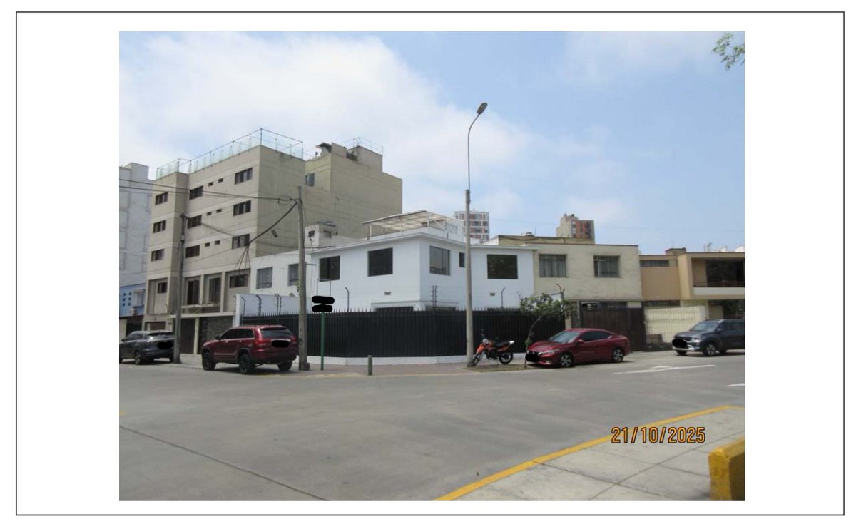 🔴#ALERTA Por tercera vez, la gestión de Carlos canales en Miraflores expone los datos personales de todos sus vecinos. 

Pero esta vez es mucho más grave.

No solo nombres y correos, sino también direcciones, fotografías y precio de las casas de los miraflorinos.