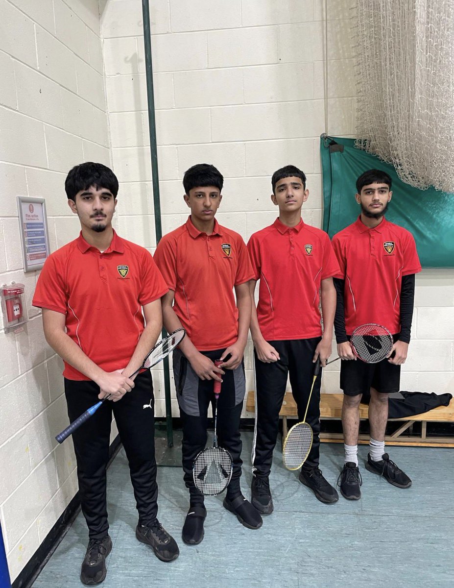 IcknieldPE's tweet photo. Well done to our year 11 boys and year 9 girls for competing in the county badminton finals today! A special congratulations to the year 11 boys who came runners up and only lost by 1 point in the final! 🏸 #providingopportunities #schoolsbadminton https://t.co/aYOg8Nb44v