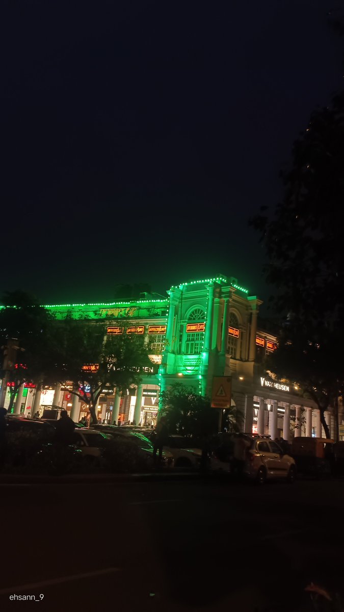 احسان tweet media