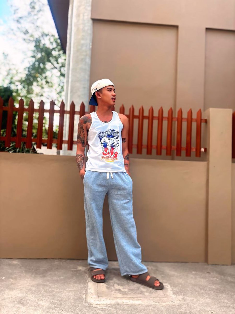 Lexiebels tweet media