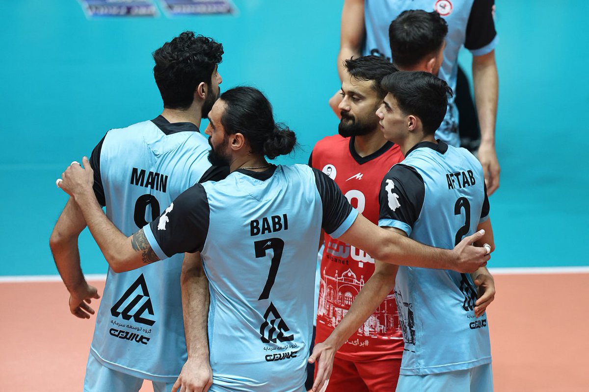 🔻دهمین پیروزی شهرداری ارومیه با کامبک مقابل پاس گرگان رقم خورد

تیم شهرداری ارومیه در دیداری تماشایی از هفته پانزدهم لیگ برتر مردان، با وجود واگذاری ست نخست، موفق شد با ارائه نمایشی منسجم، پاس گرگان را سه بر یک شکست دهد و دهمین پیروزی فصل خود را ثبت کند.

#IRIVF