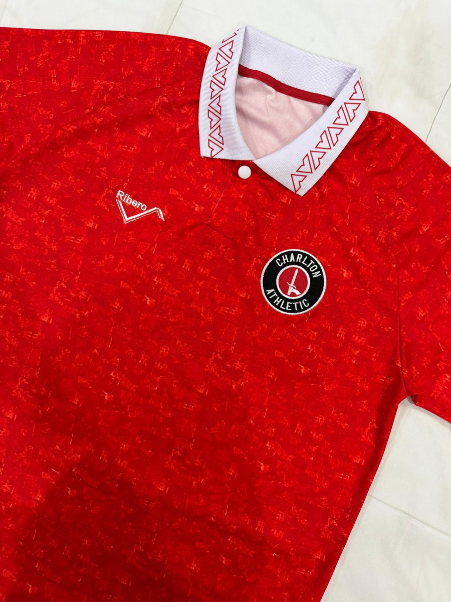 Redrobinsretro1's tweet image. 🛑COMPETITION🛑

92 Ribero Shirt will be on sale Thursday  on X @ 6pm. 

W are doing a giveaway before the sale

To win one FREE:

• Repost 🔄

• Follow us ❤️

• Comment your size 😁

• Join our discord- discord.gg/tQmpMVk86

Winner announced @ 2pm tomorrow 

#CAFC