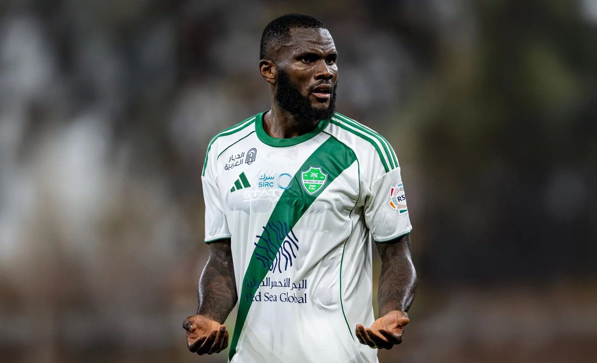 تالا النخبويه tweet media