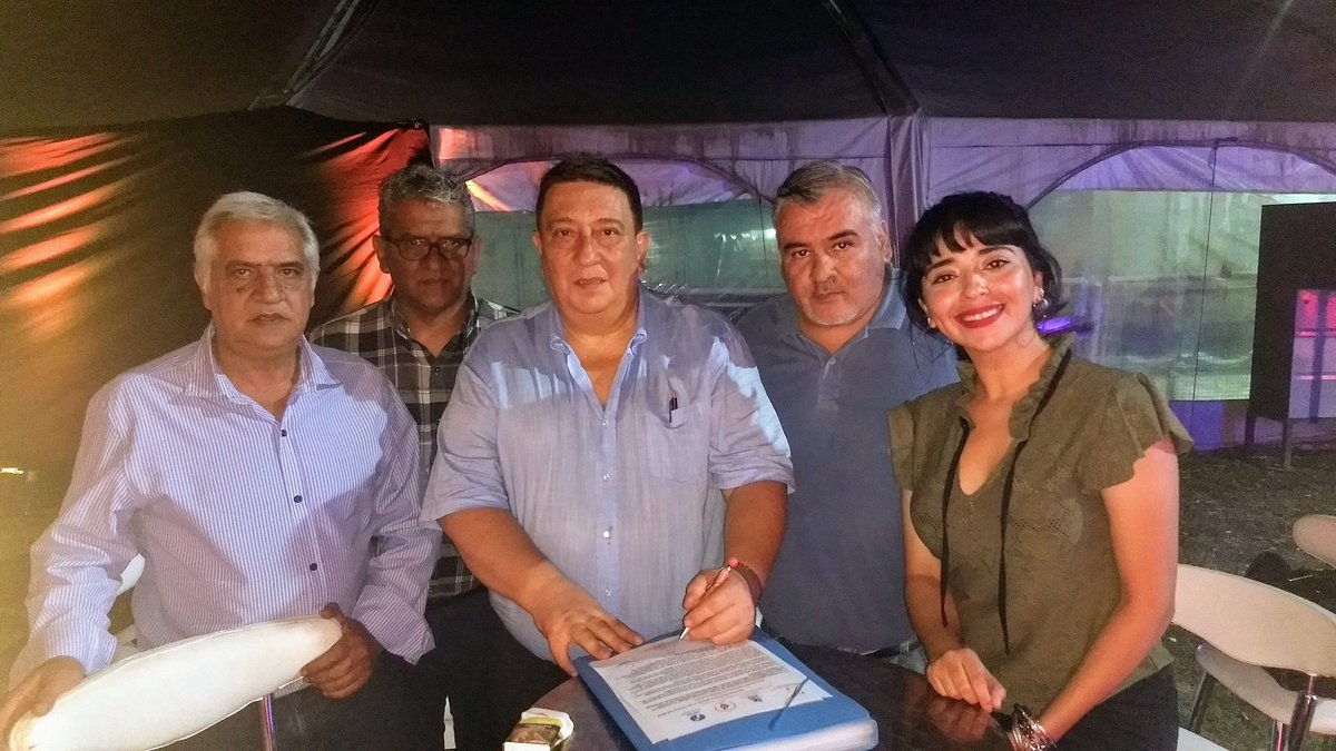 La comisión directiva y los socios del Círculo de Periodistas Deportivos de Santiago del Estero participan con profundo pesar del fallecimiento de Fabián Borro. Fue presidente de FIBA Américas, de la Confederación Argentina de Basquetbol y de la Asociación de Clubes de Basquetbol