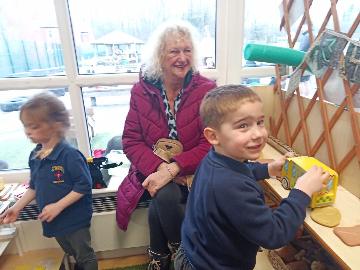 @MrsRSGC tweet media