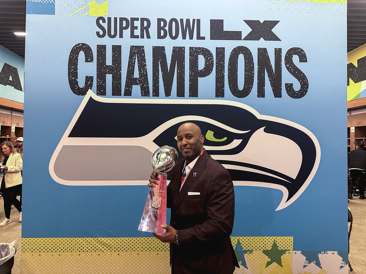 Wisconsin Football tweet media