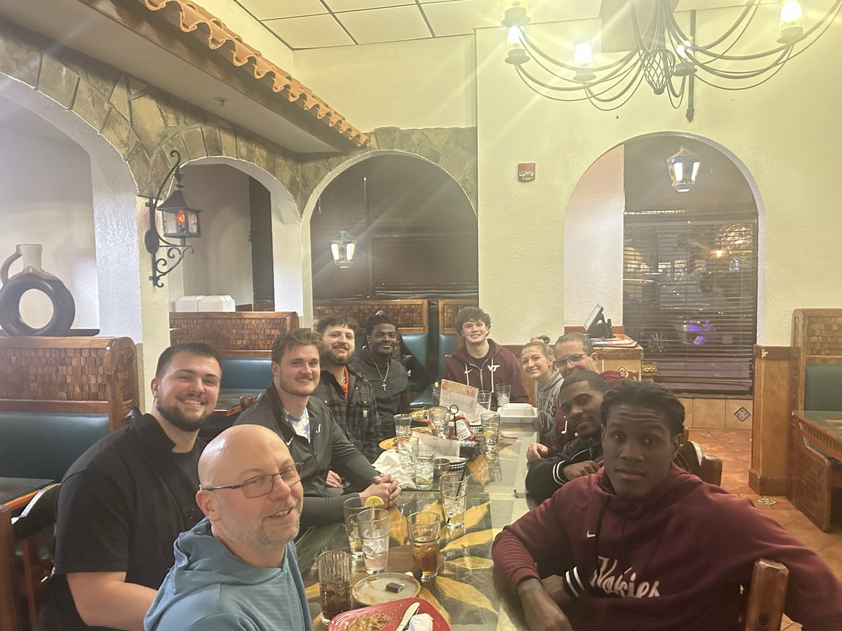 Warren Ruggiero tweet media