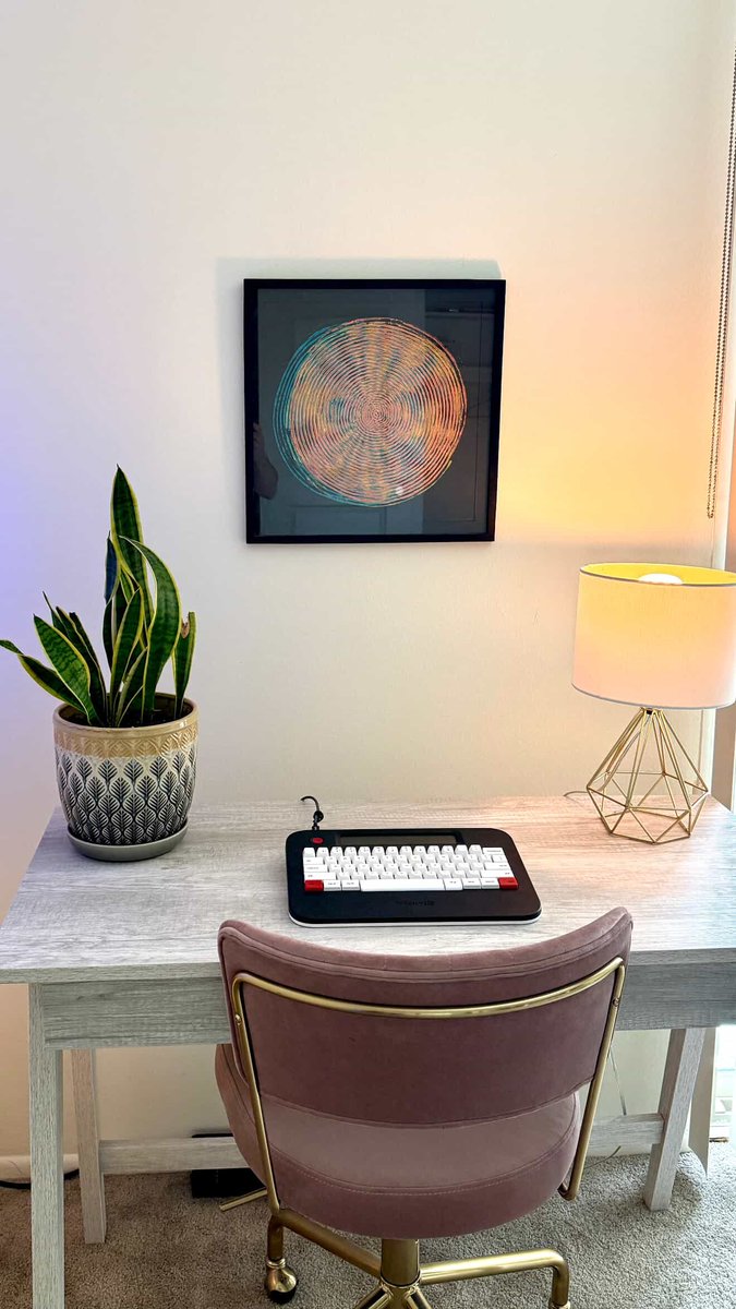 Freewrite Distraction-Free Writing Tools tweet media