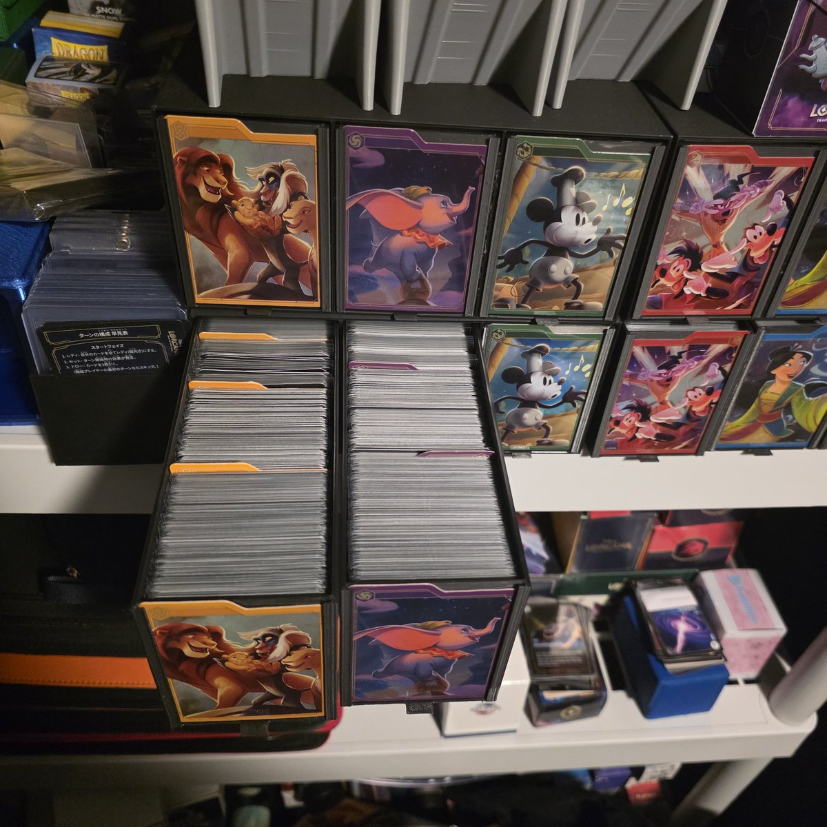 ItsHeyMiso's tweet photo. @DegradingLover @coflorcana Since rotation I've run a mix. My rotated playsets are in 4x4s (except one set that needs to switch over from the 2 4x3s but I'm too lazy to move) and my core con cards are in drawers by set/color. I do kind of miss flipping through the binders but the drawers are more efficient. https://t.co/X9vXyMbNBo