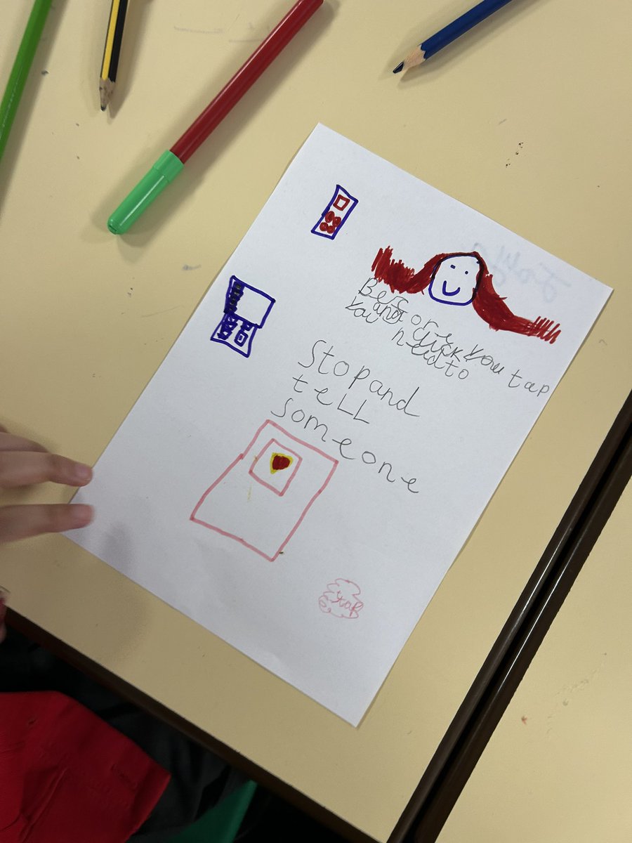 Mrs Handy tweet media