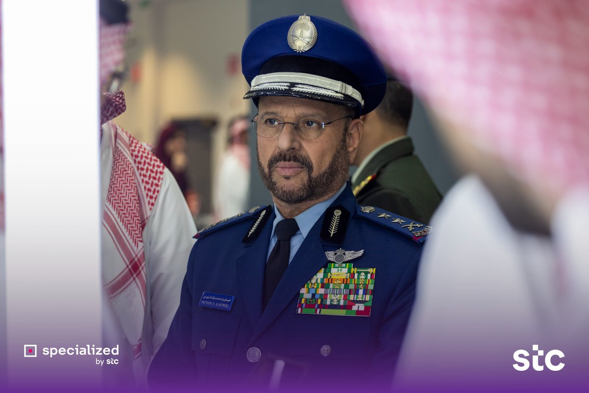 specialized tweet media