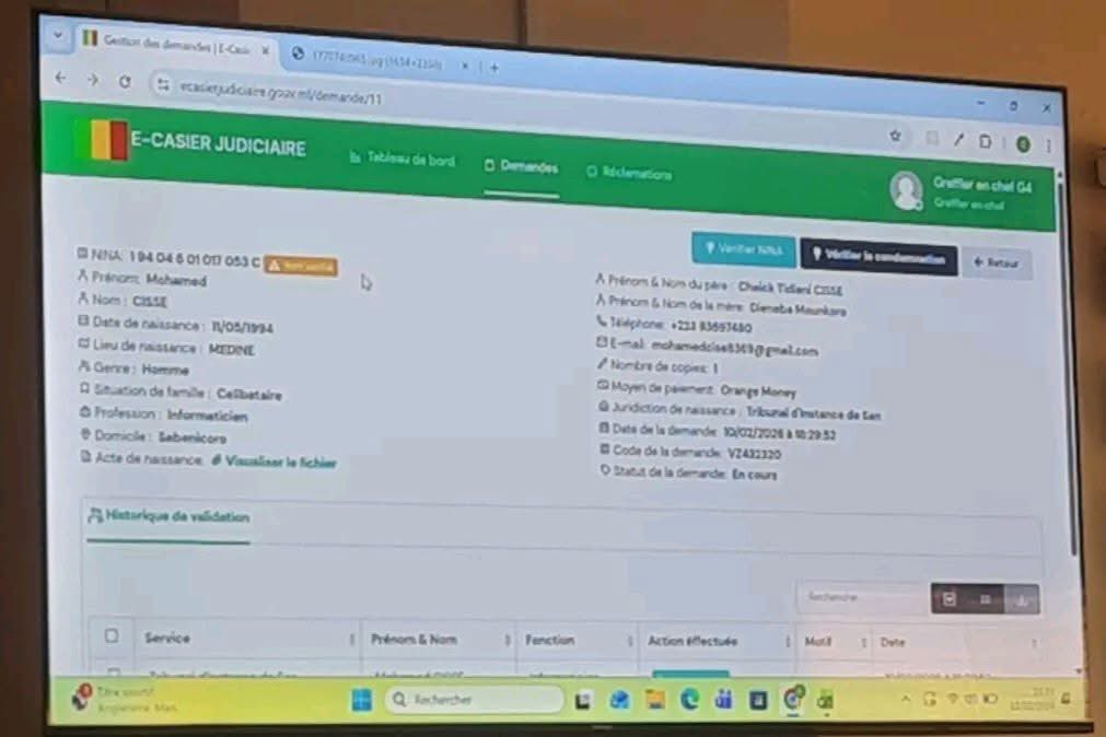 GRANDE AVANCÉE : Vos documents administratifs à portée de clic !
Bonne nouvelle pour les Maliens ! Le Ministère de la Justice franchit une étape historique dans la modernisation de notre administration. Plus besoin de files d’attente interminables : le Casier Judiciaire et le