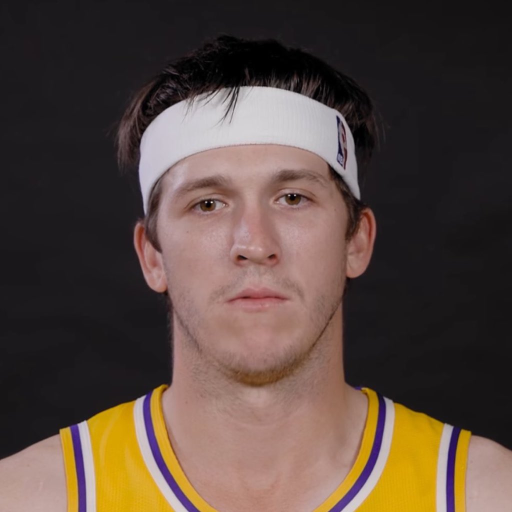 LakeShowYo tweet media