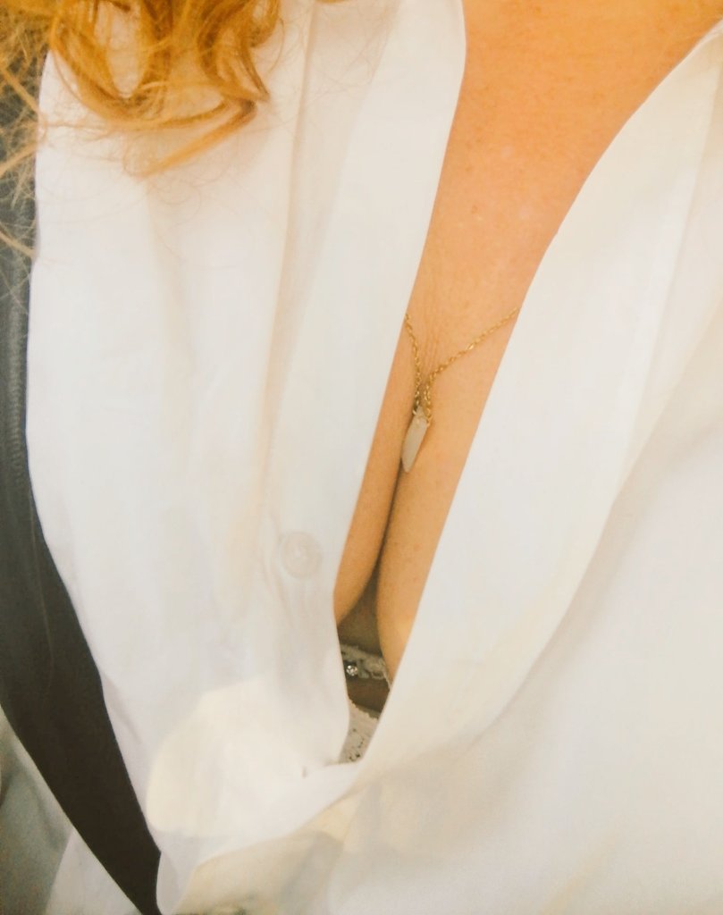 Mother, wife... and hotwife tweet media