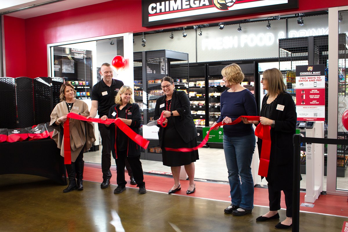 mucsiue's tweet photo. Chimega Mart Grand Opening Celebration!🎈

The Morris University Center was proud to unveil Chimega Mart on Monday, February 9 with a ribbon cutting ceremony in the Student Success Center. Chimega Mart is open 7 a.m.-midnight daily, making snacks and essentials easier than ever. https://t.co/Tm747ehIO3
