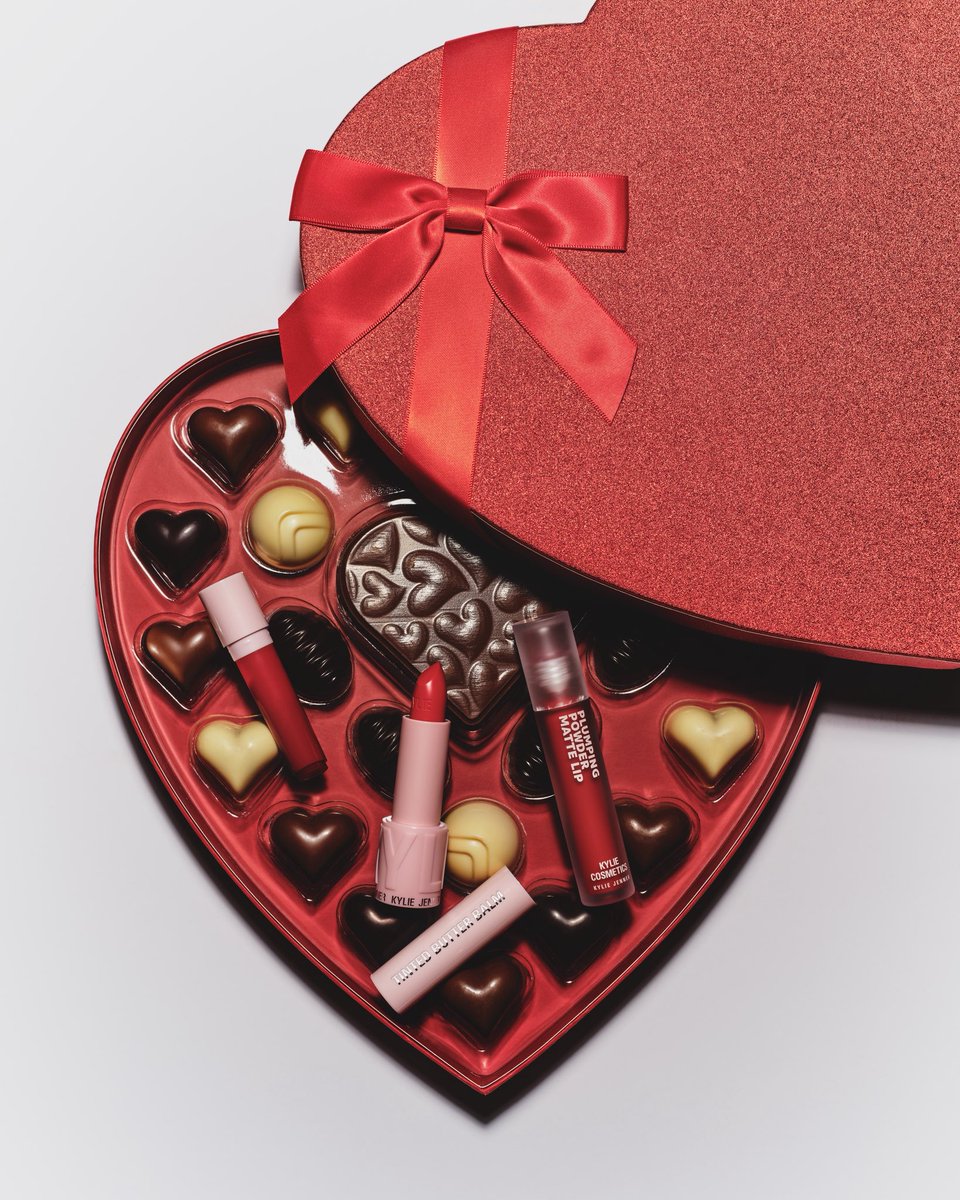 it wouldn’t be vday without a red lip 💋 shop for your perfect lippie at kyliecosmetics.com!
