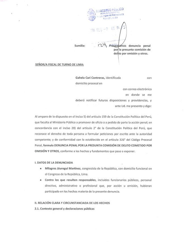 Denuncian penalmente a Milagros Jáuregui tras admitir que en su refugio 'La Casa del Padre' niñas víctimas de violación son inducidas a ser madres.
Se le acusa de aprovecharse de su posición de garante para imponer la maternidad y causar lesiones graves por afectación psicológica
