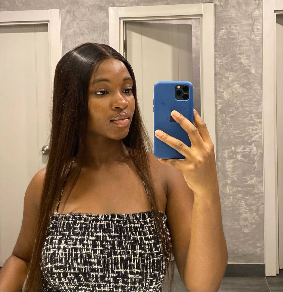 shelovesbrown_'s tweet image. Is there any Barcelona fan who loves Manchester United like I do? Or it’s a taboo 🥹