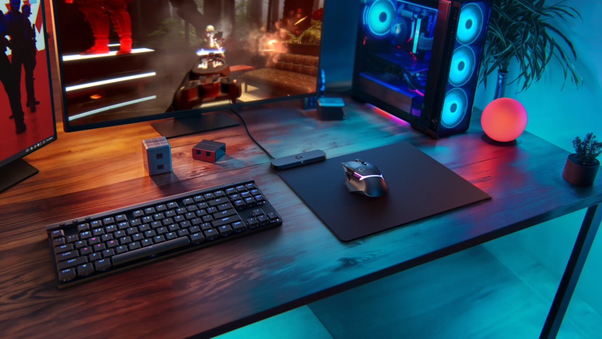 Transparent House tweet media